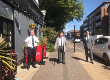 Southend’s District Commander Chief Inspector Ian Hughes, Councillor John Lamb from Southend-on-Sea Borough Council and Roger Hirst, Police, Fire and Crime Commissioner for Essex in Leigh.