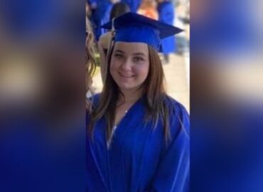Ashley Wadsworth, smiling in her university graduation photo.
